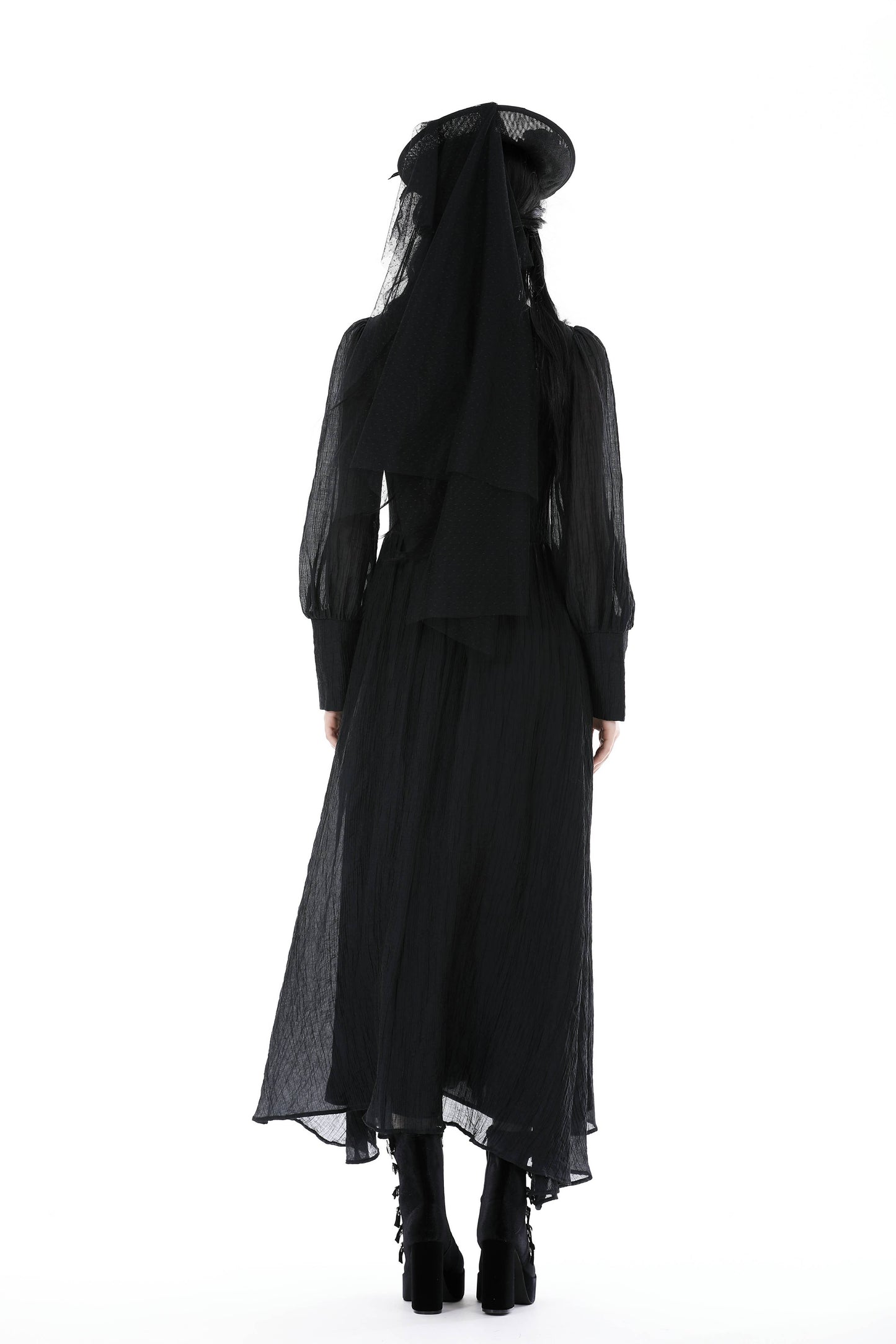 GOTHIC HOLLOW MAXI DRESS