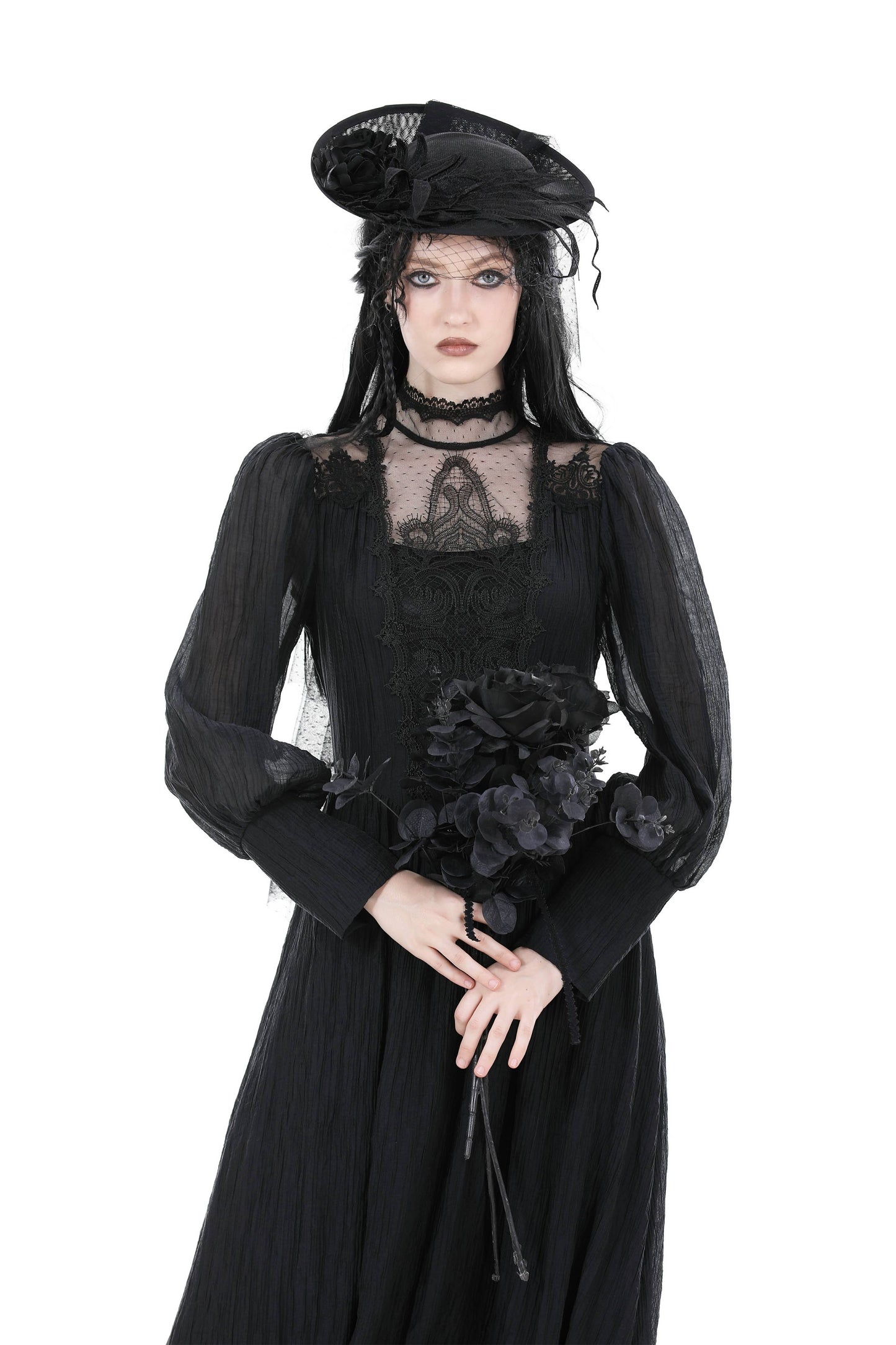GOTHIC HOLLOW MAXI DRESS