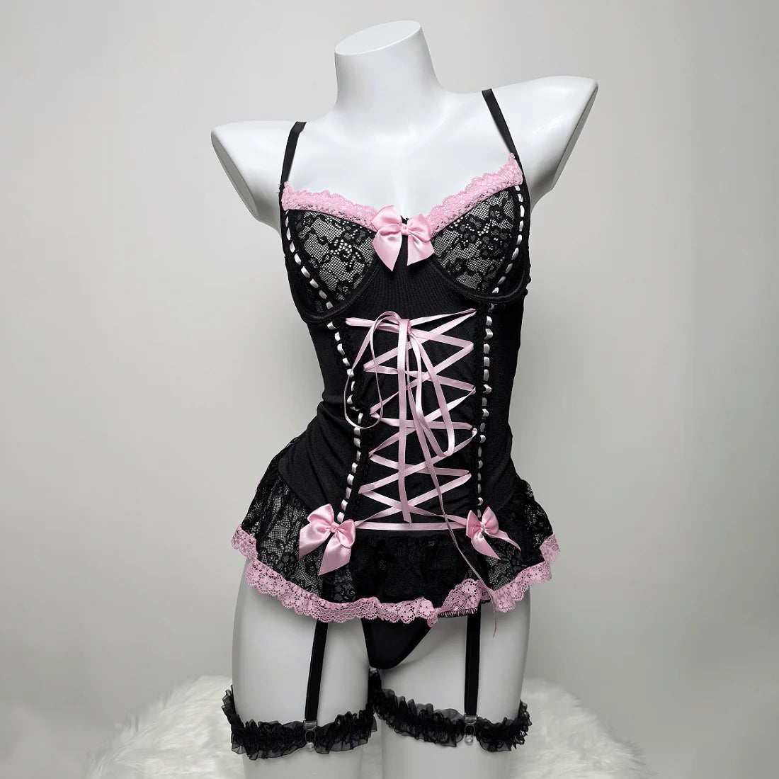 Women’s Bowknot Lace-up Sexy Lingerie Set with Garter